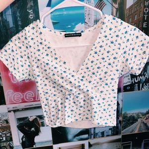 BRANDY MELVILLE TOP
